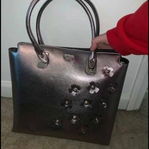 Guess purse